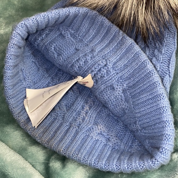 Moncler Hat w/ Fur Pom-Pom - Picture 6 of 6